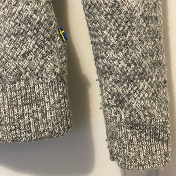 Fjällräven Övik Structure Sweater 100% Wool in Heather Gray Sim Fit XXS - Picture 4 of 7